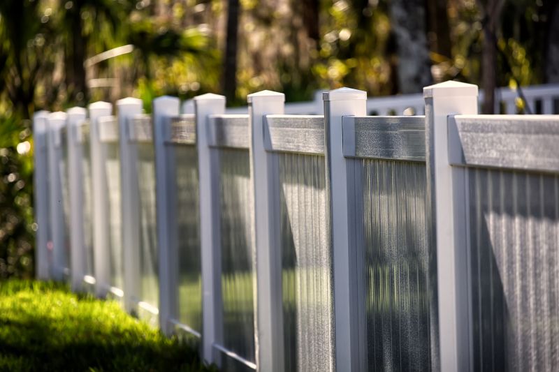 Vinyl Fence Replacement in Grand Rapids, MI