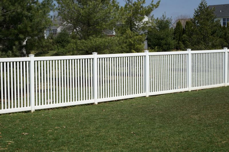 Vinyl Fence Replacement in St Louis, MO