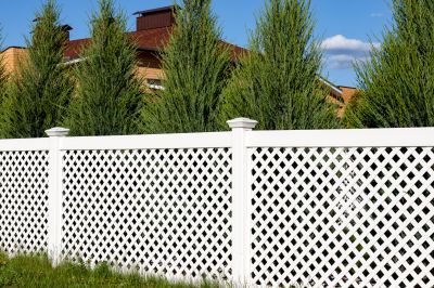 White Pvc Fence Installation in St Louis, MO